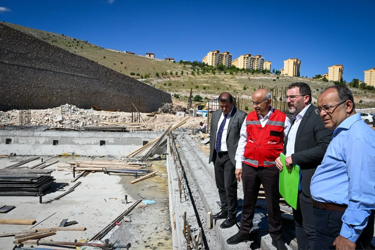 TOKİ KARAGÖZ SPOR KOMPLEKSİ BÖLGEYE HİZMET VERECEK 