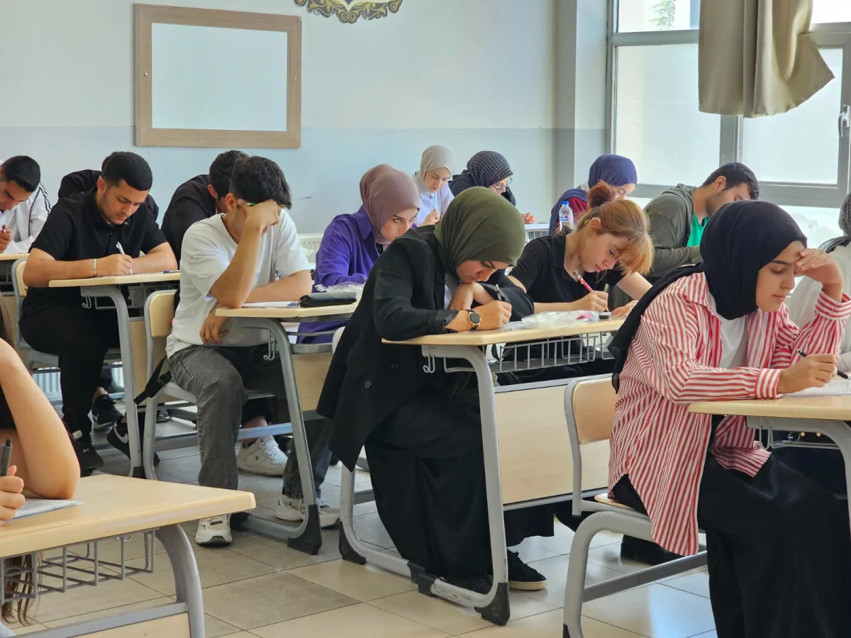 BÜYÜKŞEHİR BELEDİYESİ 507 YKS ÖĞRENCİSİNİ SINAVA HAZIRLADI