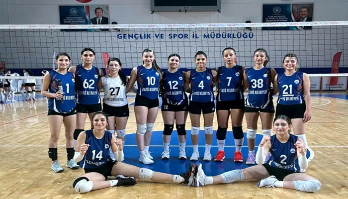 Elazığ Belediyespor Kadın Voleybol Takımı’nın Bileği Bükülmüyor!