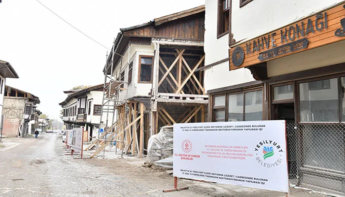 Başkan Geçit, “Kadim Çırmıhtı, Köy Evleri ve Restorasyon Projeleriyle Ayağa Kalkıyor”