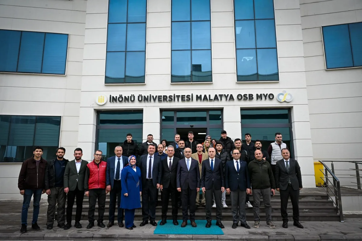 Başkan Er Üniversite Öğrencileri İle Buluştu