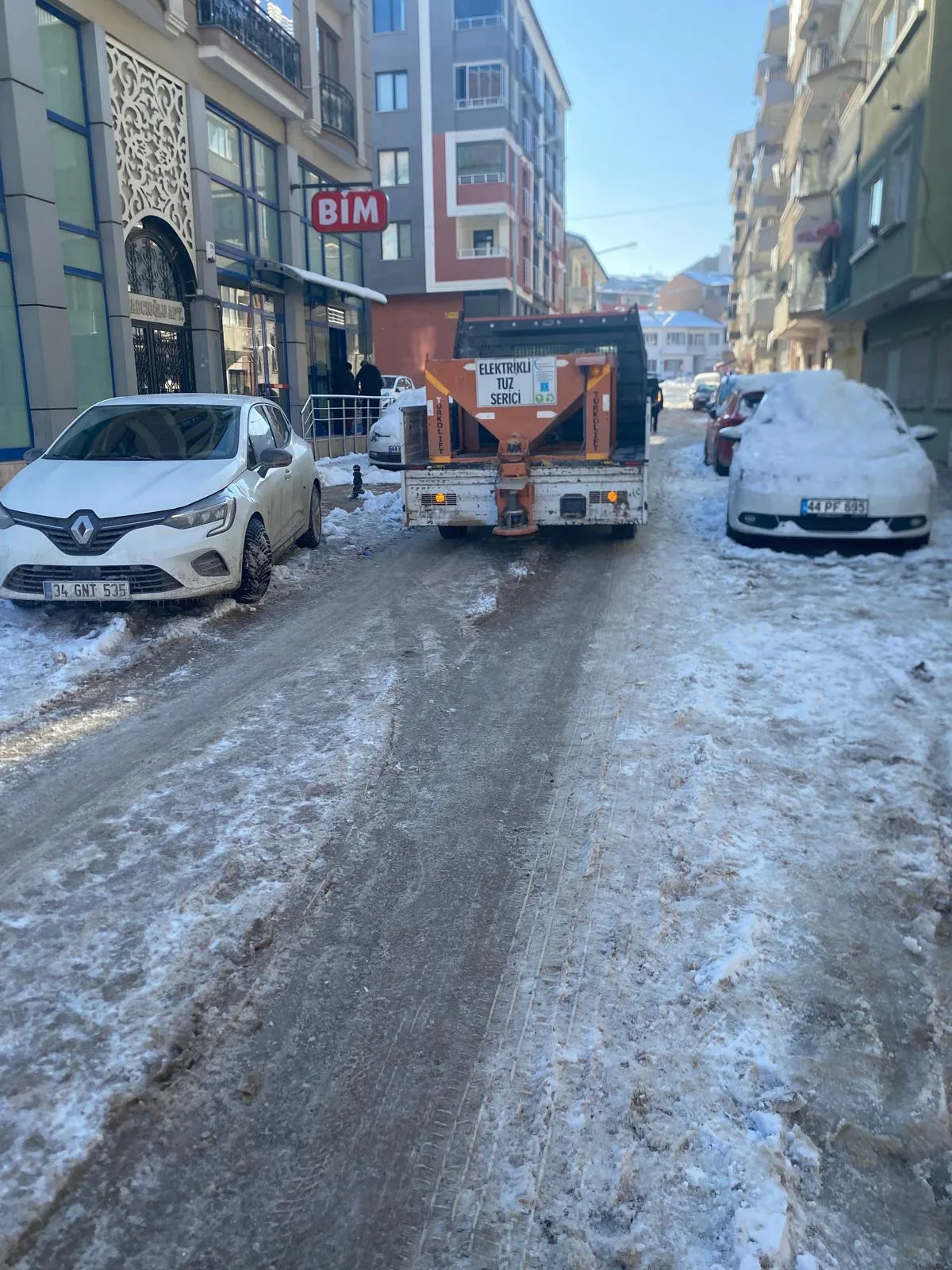 Battalgazi Belediyesi’nin Yoğun Mesaiyle İlçedeki Tüm Mahallelerde Yollar Ulaşıma açıldı