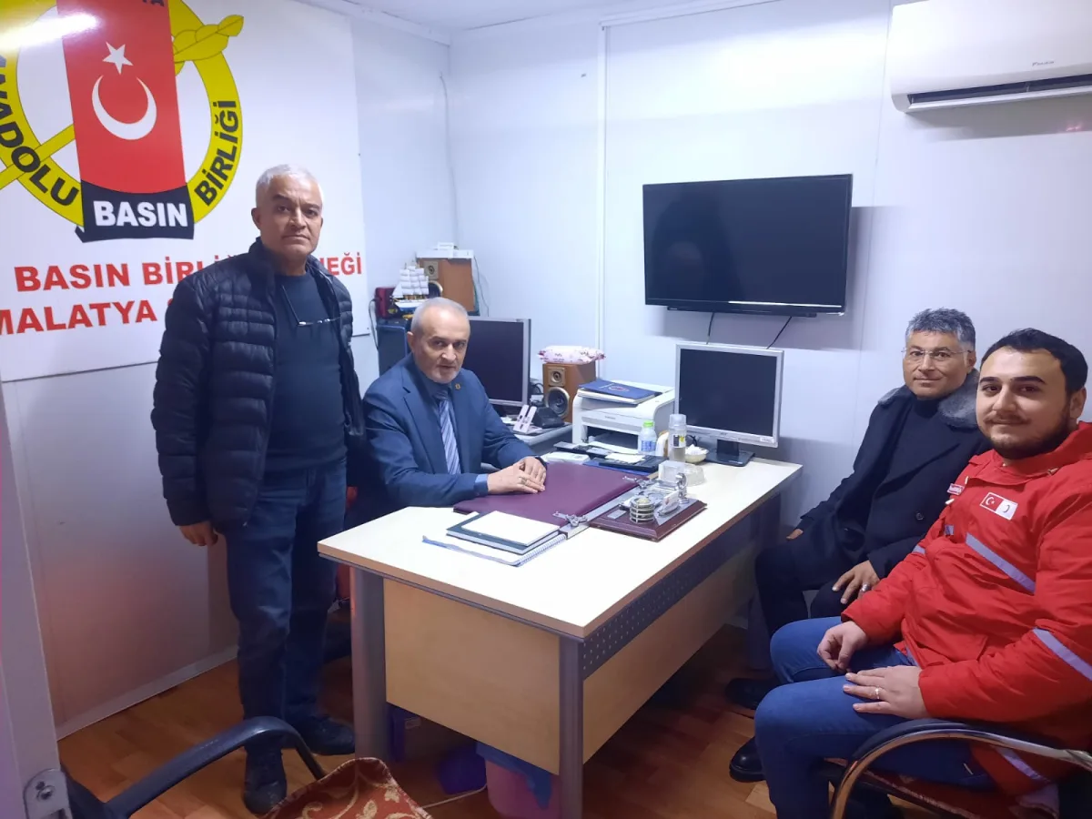 Türk Kızılay Yeşilyurt Şube Başkanı Tevfik Gören’den Anadolu Basın Birliği Malatya Şubesine Ziyaret