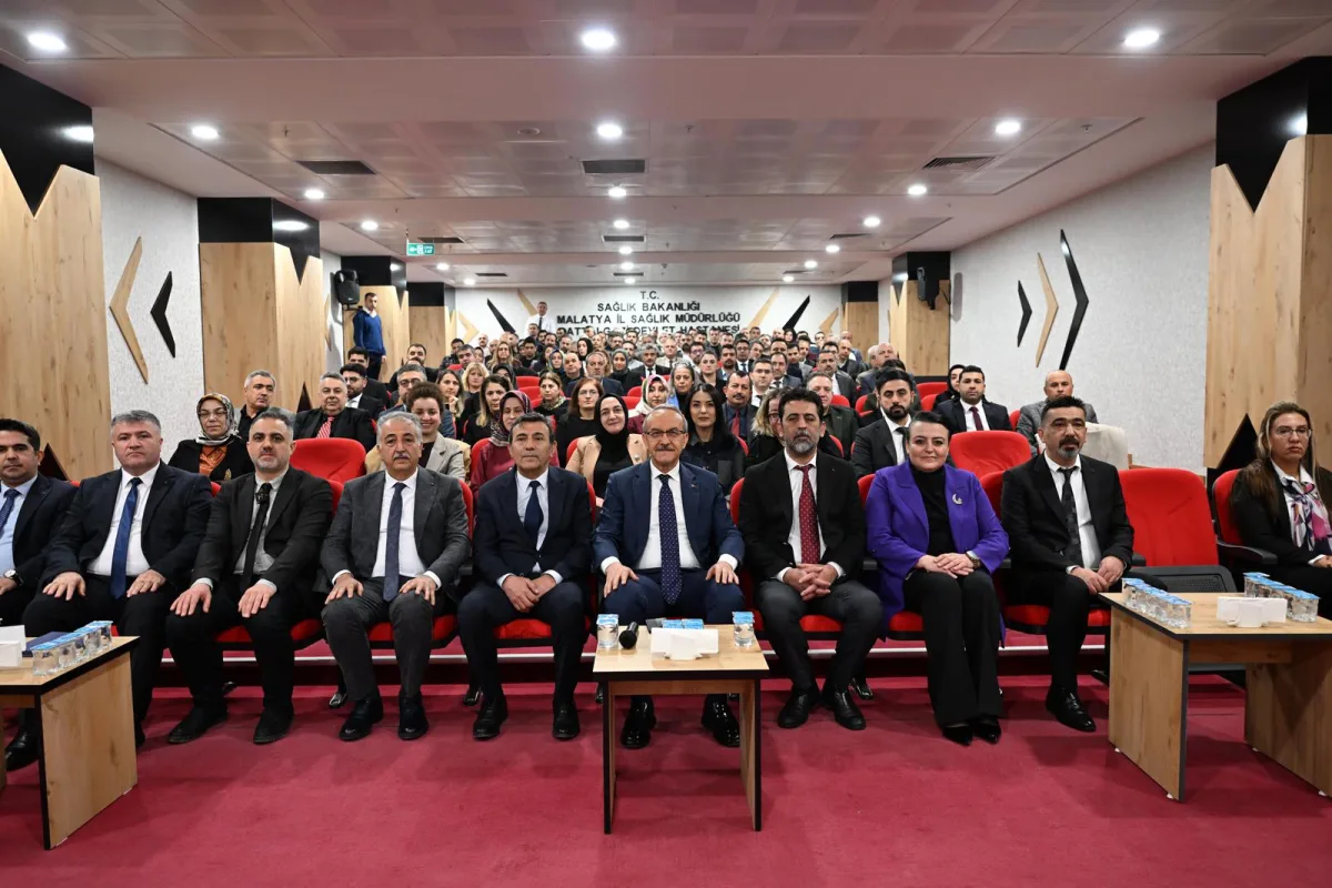 Vali Yavuz Başkanlığında Sağlık Müdürlüğü İl Değerlendirme Toplantısı Gerçekleştirildi