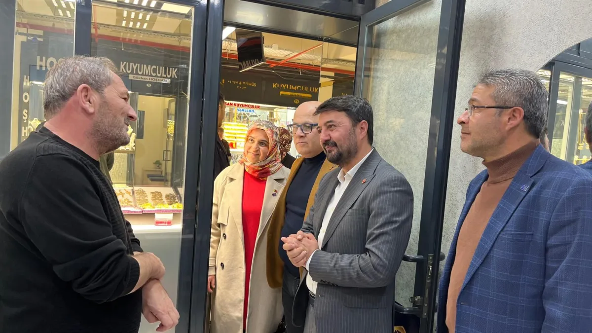 ANAHTAR PARTİ’DEN MALATYA KUYUMCULAR ÇARŞISI’NA YOĞUN KATILIMLI ZİYARET