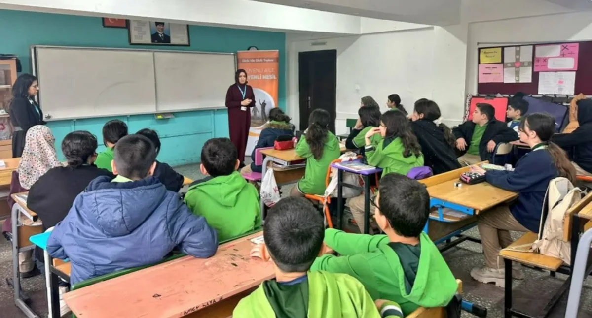 Yeşilyurt’ta “Güvenli Aile, Güvenli Nesil” Projesiyle Geleceğe Güvenli Adımlar Atlıyor