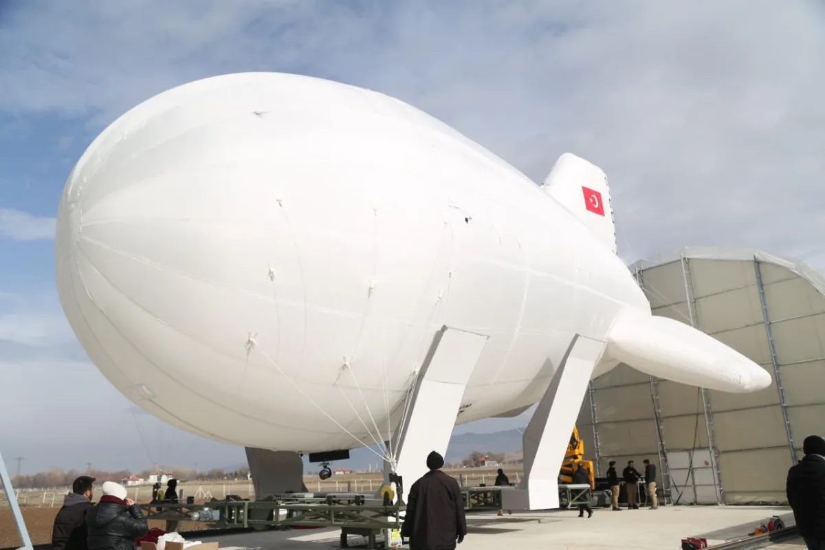 Yerli aerostat GÖKÇERİ sahada: “Uçan karakol” görevde