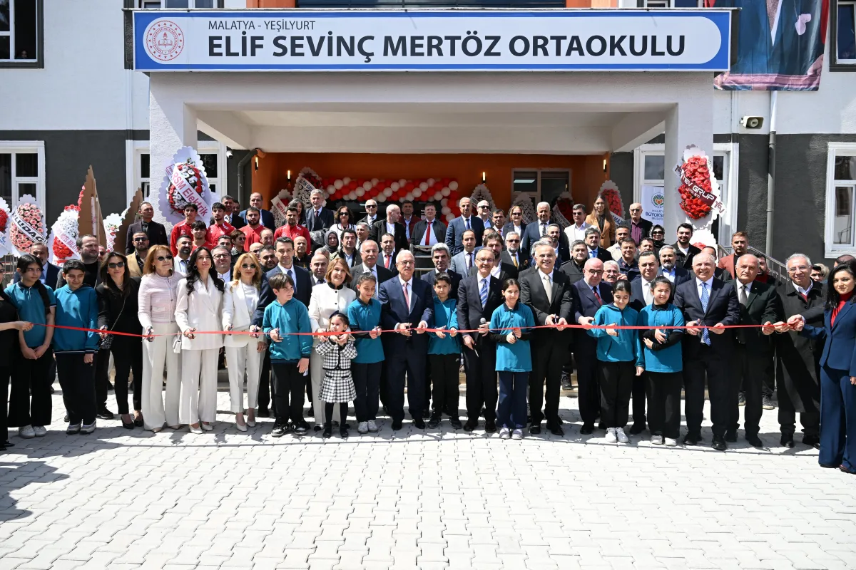 Vali Yavuz, Elif Sevinç Mertöz Ortaokulu Açılış Törenini Gerçekleştirdi