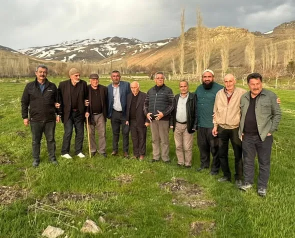 Nevzat Öztürk’ten Taşoluk Mahallesine Anlamlı Ziyaret