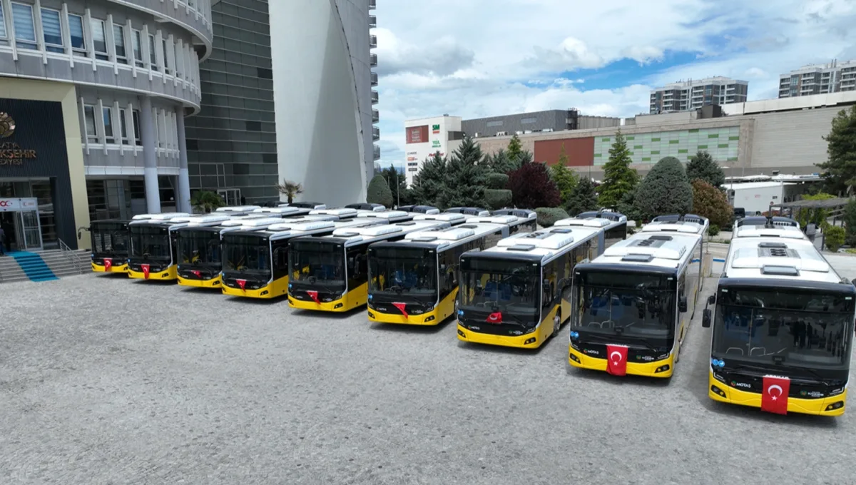 MALATYA BÜYÜKŞEHİR BELEDİYESİ 12 ADET OTOBÜS İLE ARAÇ FİLOSUNU YENİLİYOR