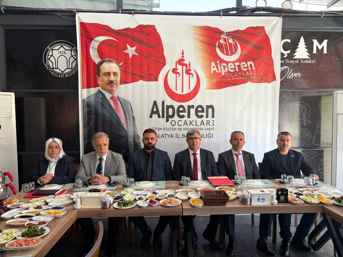 Yüksel Duman: "Güçlü Geleceğin Temeli Ahlaklı ve Şuurlu Gençliktir"