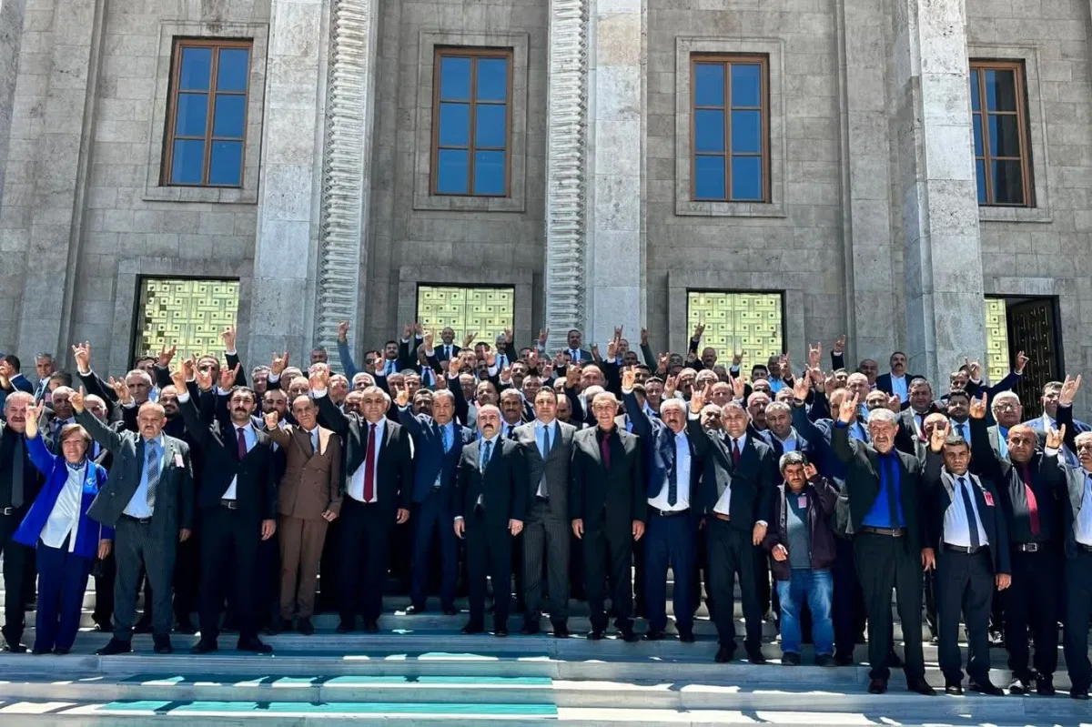 MHP Malatya Teşkilatı, Devlet Bahçeli’nin Grup Toplantısına Katıldı