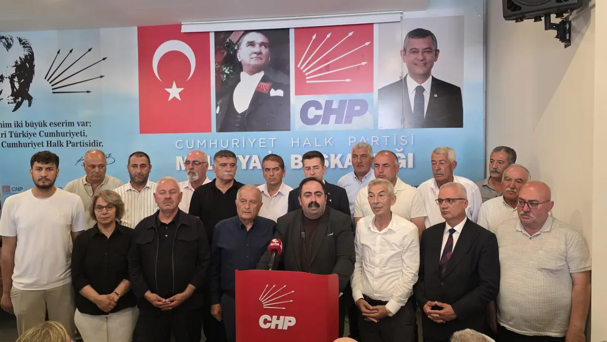 CHP’Lİ 13 İLÇE BAŞKANINDAN ORTAK MESAJ:
