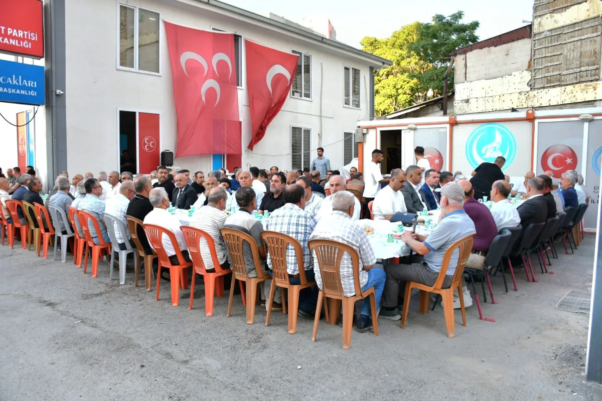 Ülkü Ocakları Malatya'da Birlik ve Kardeşlik Sofrasında Buluştu