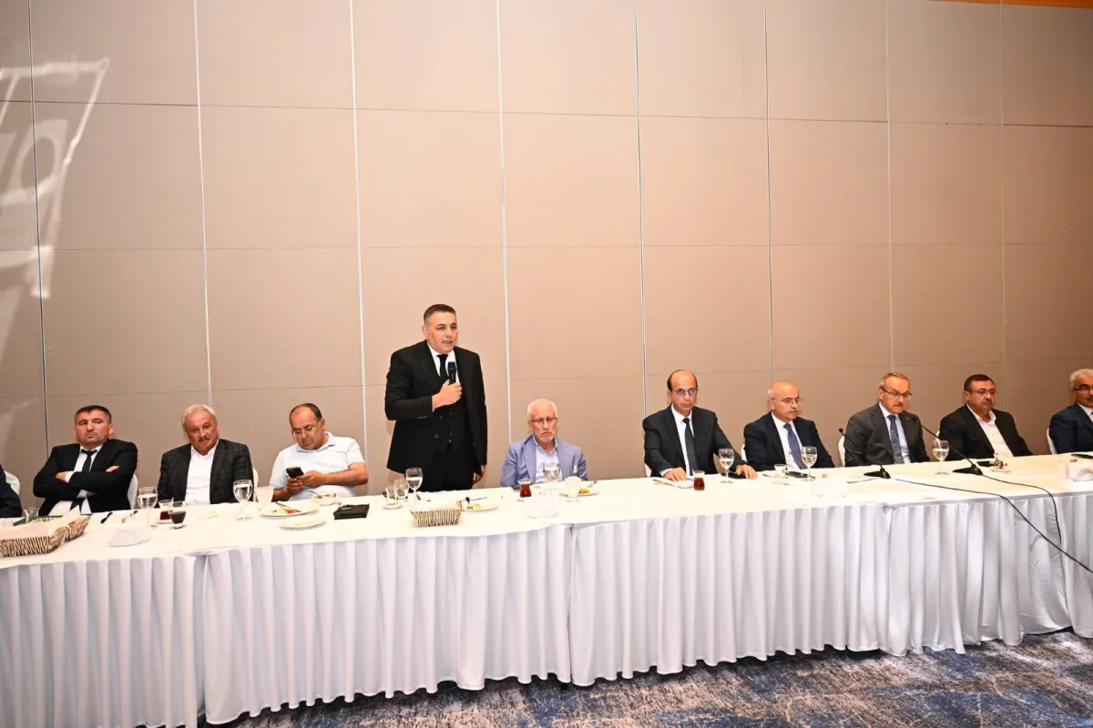 *Başkan Sadıkoğlu, konteynerdeki işletmelerin sesi oldu*