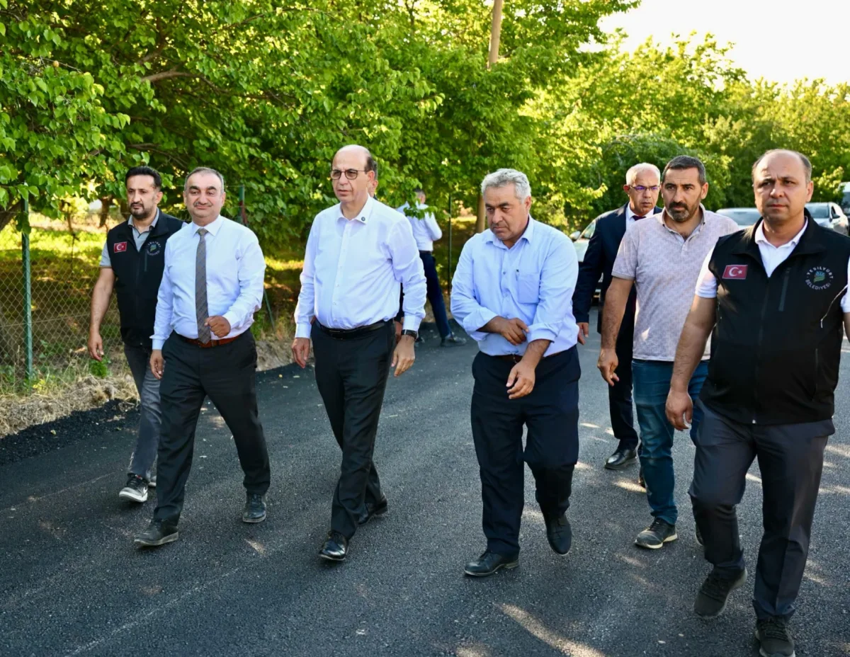 BAŞKAN GEÇİT: "İKİ YILDA 2 MİLYAR 800 MİLYON TL'LİK ULAŞIM YATIRIMI GERÇEKLEŞTİRDİK"