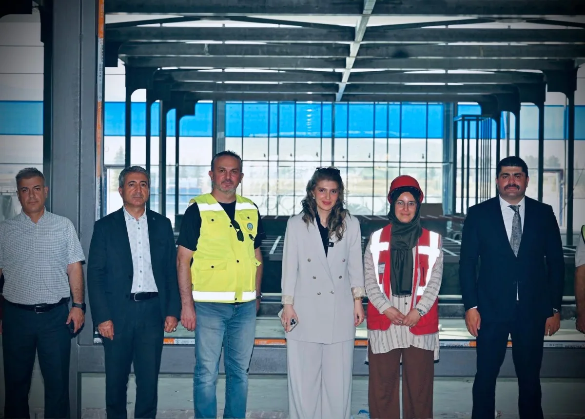MİLLETVEKİLİ ÖLMEZTOPRAK’TAN HAVALİMANI İNCELEMESİ “YENİ TERMİNALLE YOLCU KAPASİTESİ 2,5 MİLYONA ÇIKACAK”