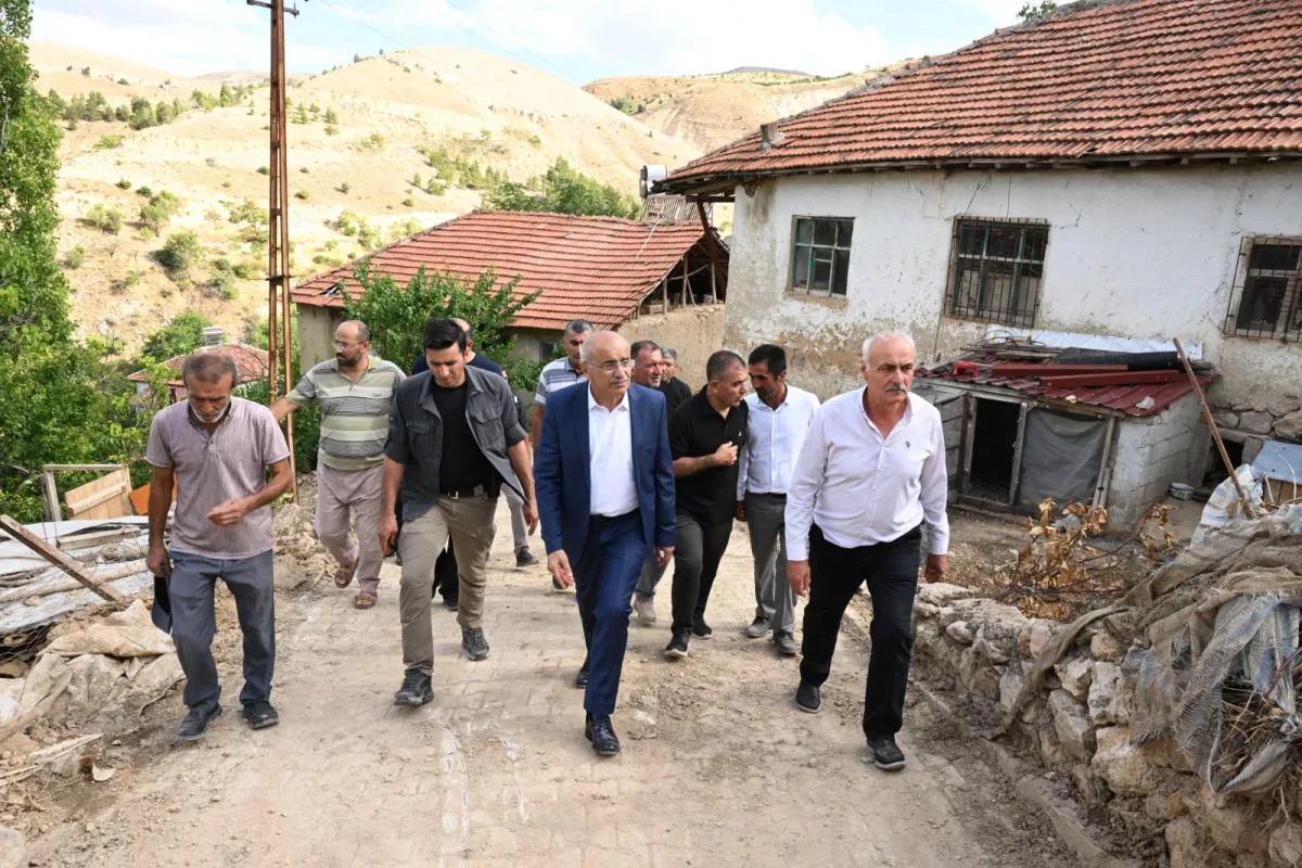 Başkan Sami Er, sel felaketinin yaşandığı Kocaözü’nü ziyaret etti 