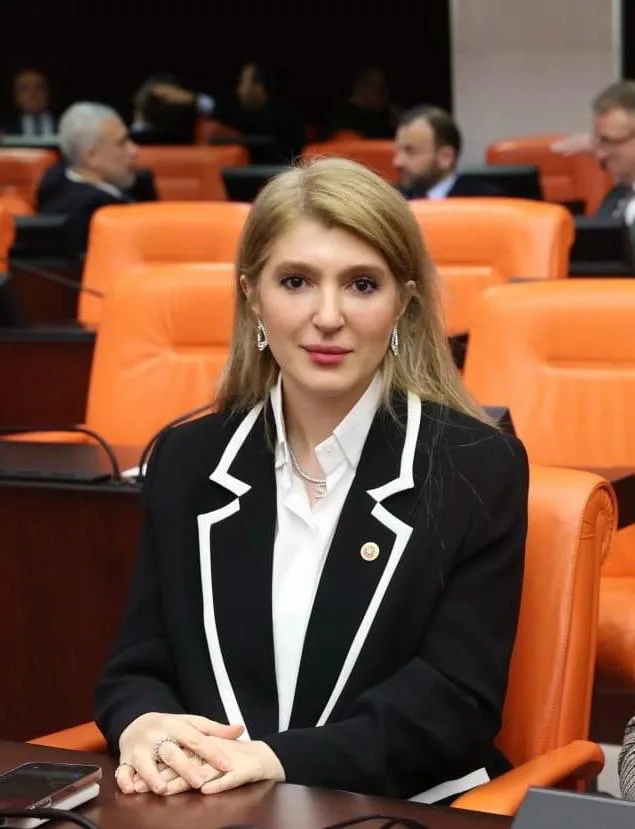 MİLLETVEKİLİ ÖLMEZTOPRAK’TAN MEVLİD KANDİLİ MESAJI