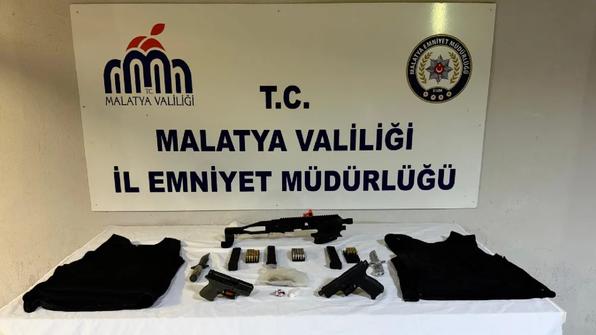 Malatya İl Emniyet Müdürlüğünden Kaçaklara Geçit Yok: Aranan 4 Şüpheli Yakalandı