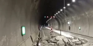 Erkenek Tünelinde Küçük Çaplı Göçük